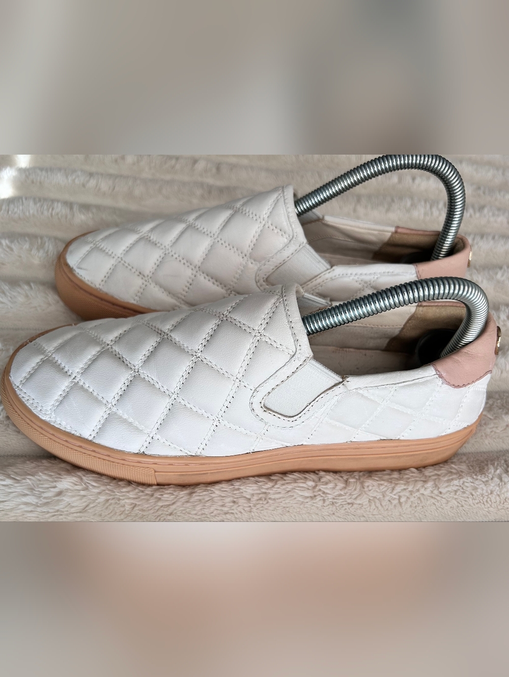 Tory Burch Willa Quilted Slip-On Sneaker White/Taupe Size 8